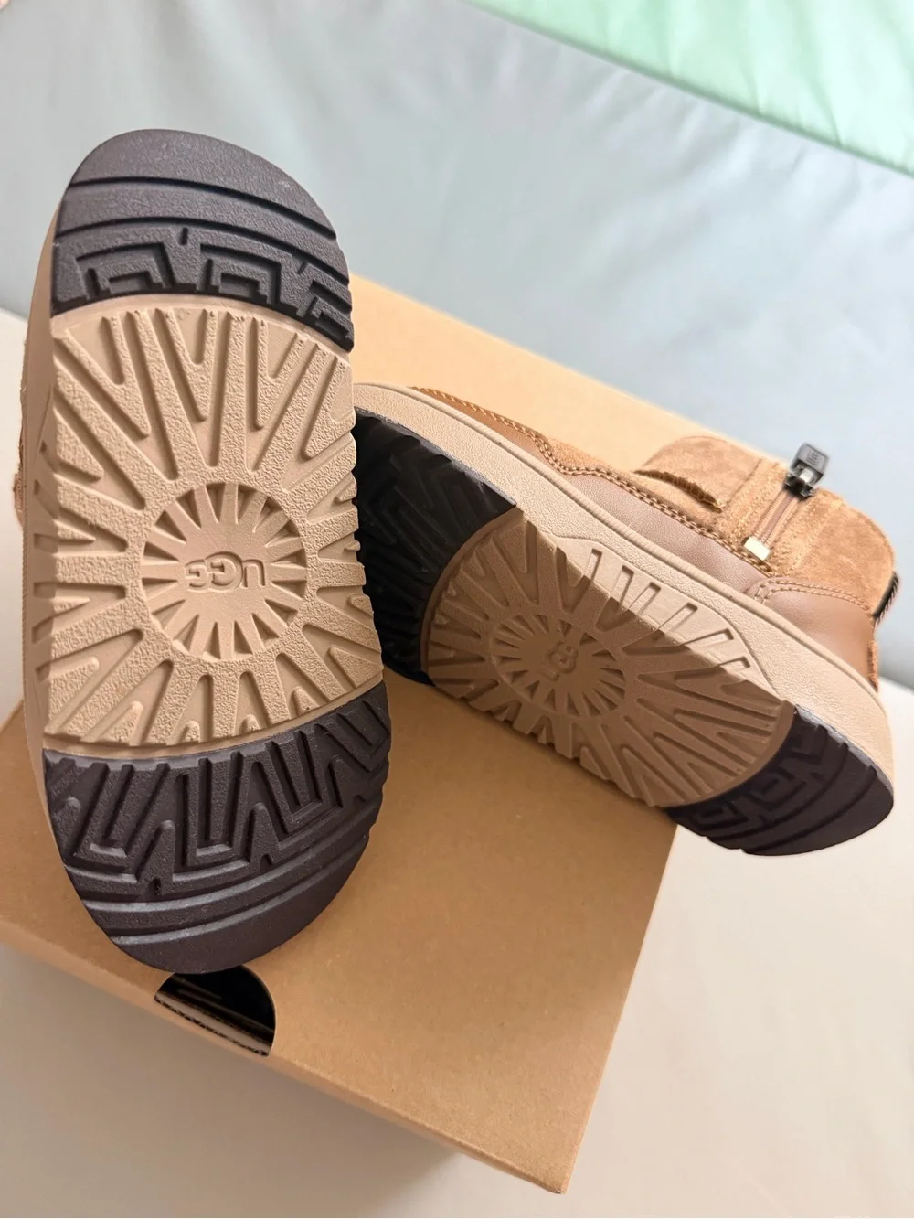 UGG Toddler Boy Chestnut Brown Suede Zip T Hamdi Booties | Size 8 | New
